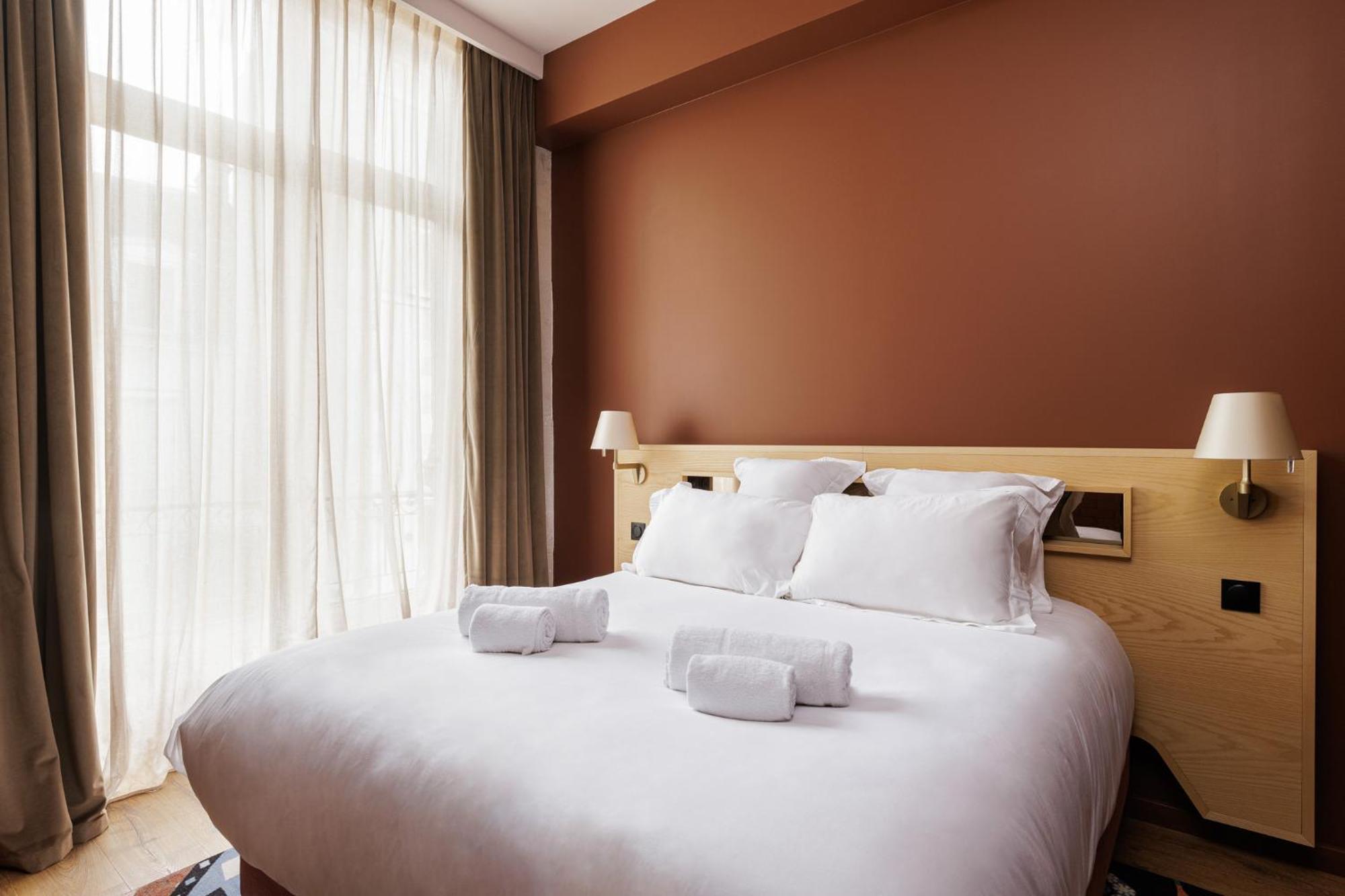 Hotel Cloitre - Entree Autonome, Reception En Ligne - Encore Mieux Orléans Dış mekan fotoğraf